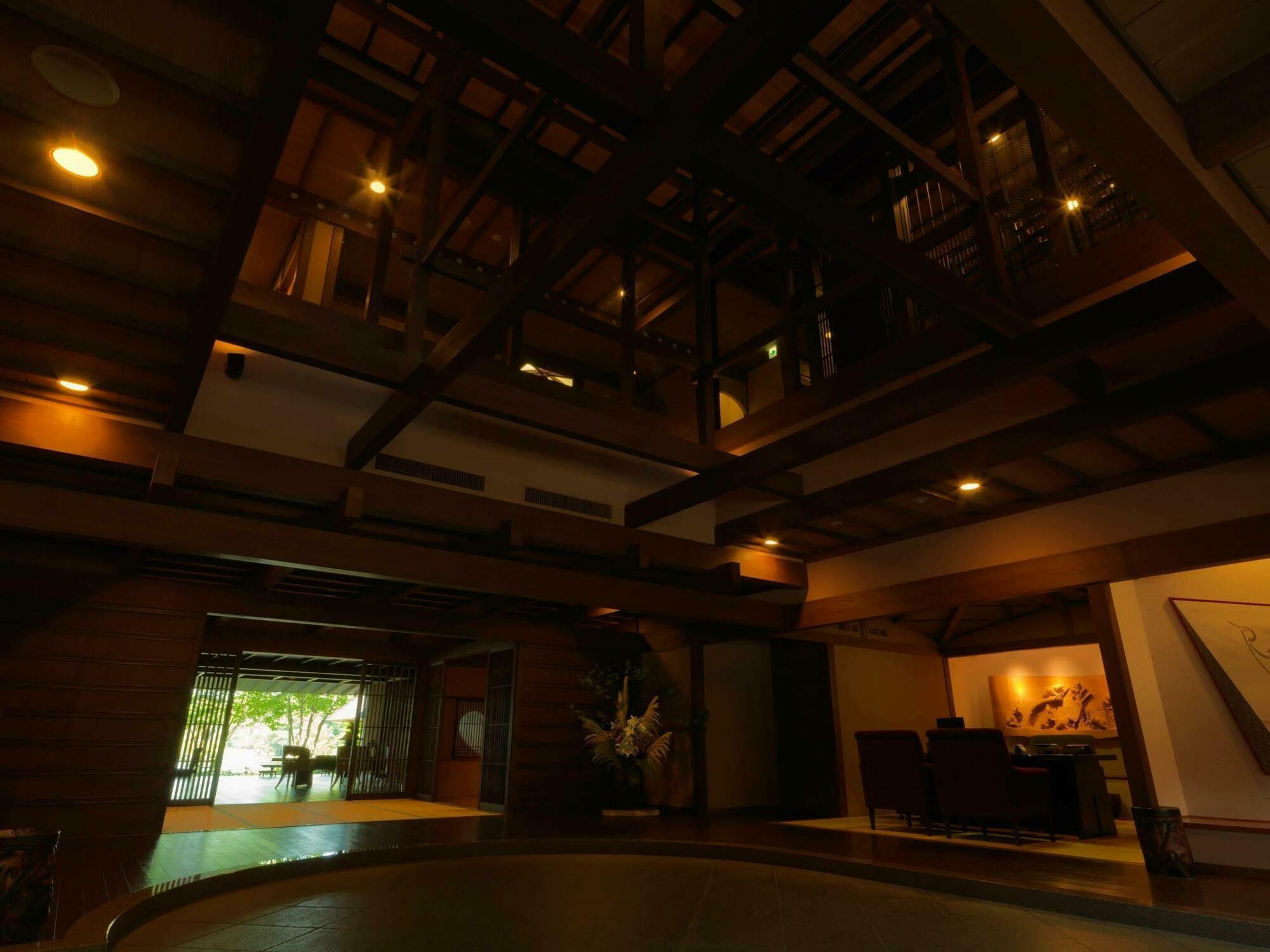 Ryokan Akan Tsuruga Besso Hinanoza